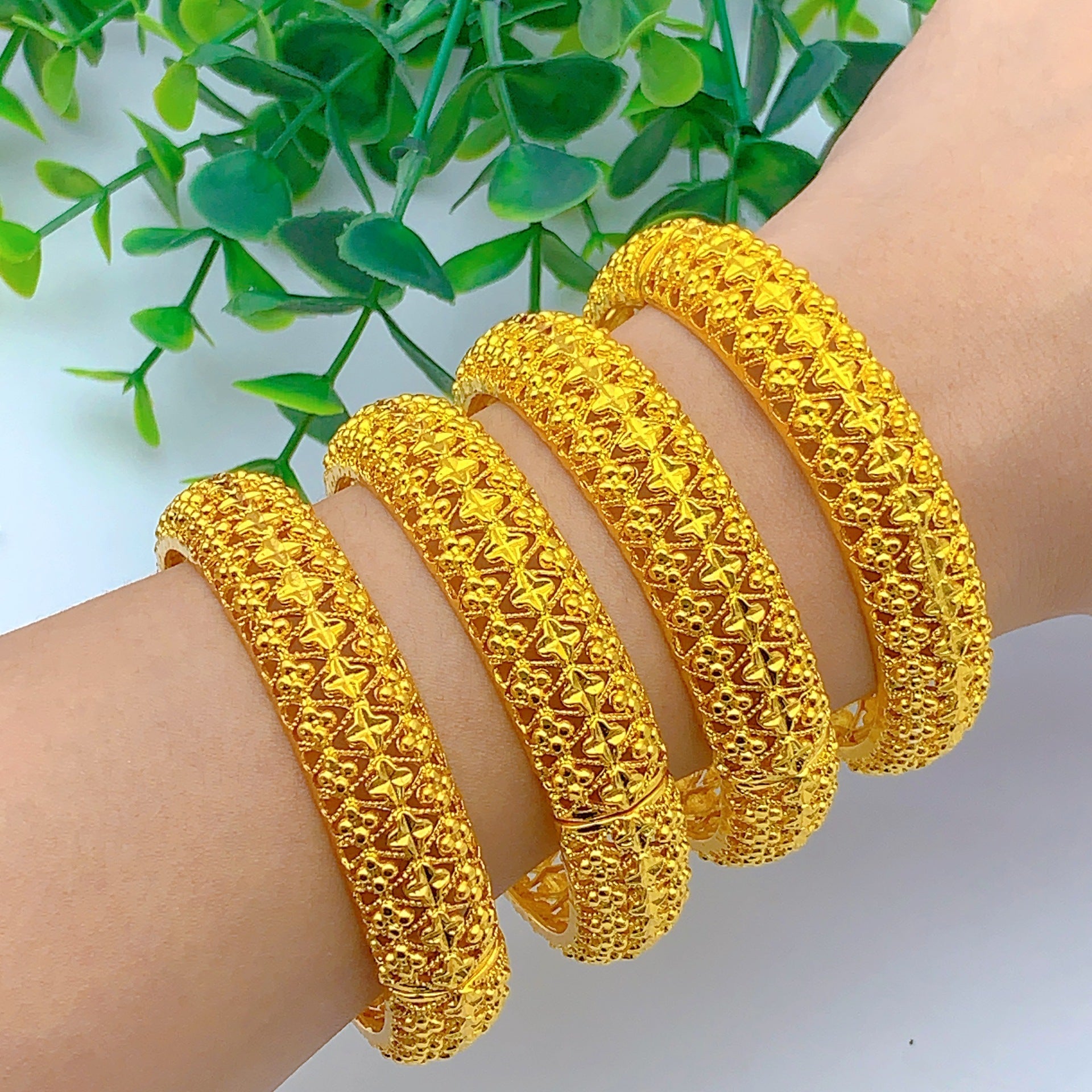 Double Layer Heart & Bead Floral Hollow Filigree Bangle, 24K Real Gold Plated Copper Bracelet, Vintage Middle Eastern Palace Luxury Style, Wedding Banquet Formal Gift Jewelry